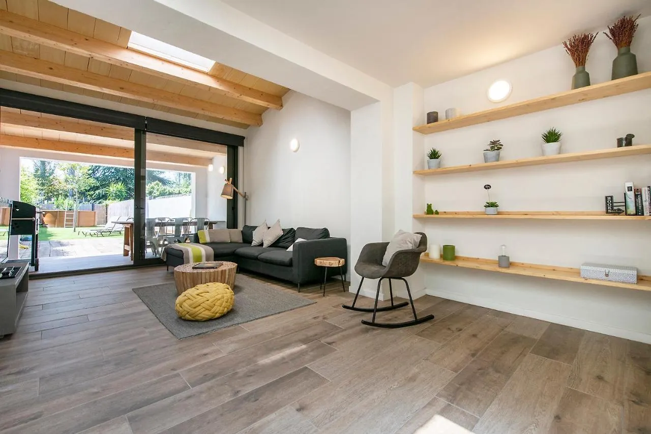 Holiday home Can Ku Banyoles